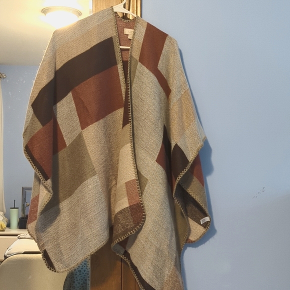 LOFT Wrap - Picture 1 of 2